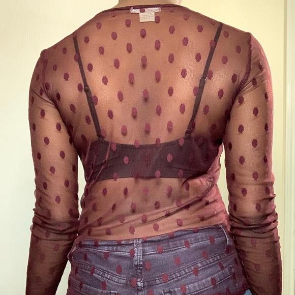 Sheer top - Picture 2 of 4